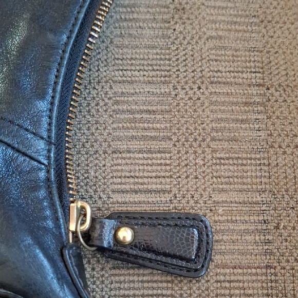 Coach Vintage Hobo Bag - Picture 11 of 11